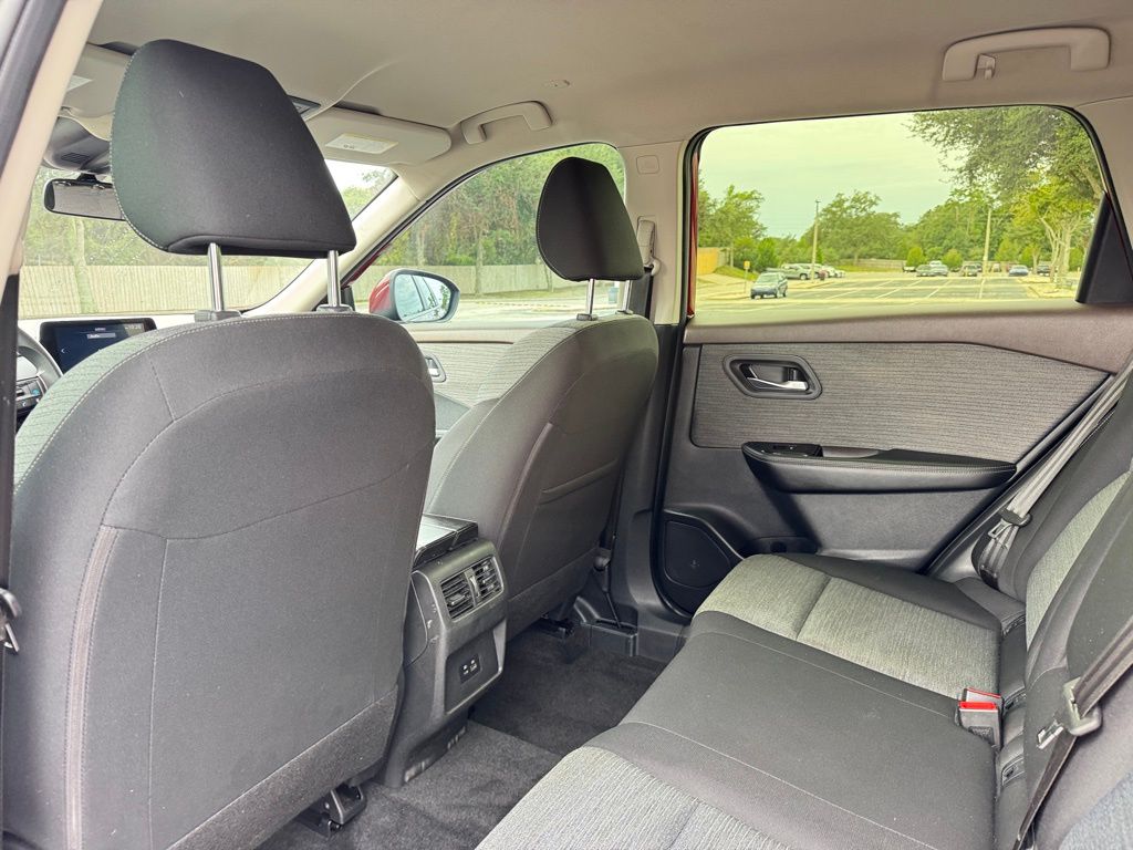 Used 2023 Nissan Rogue SUV