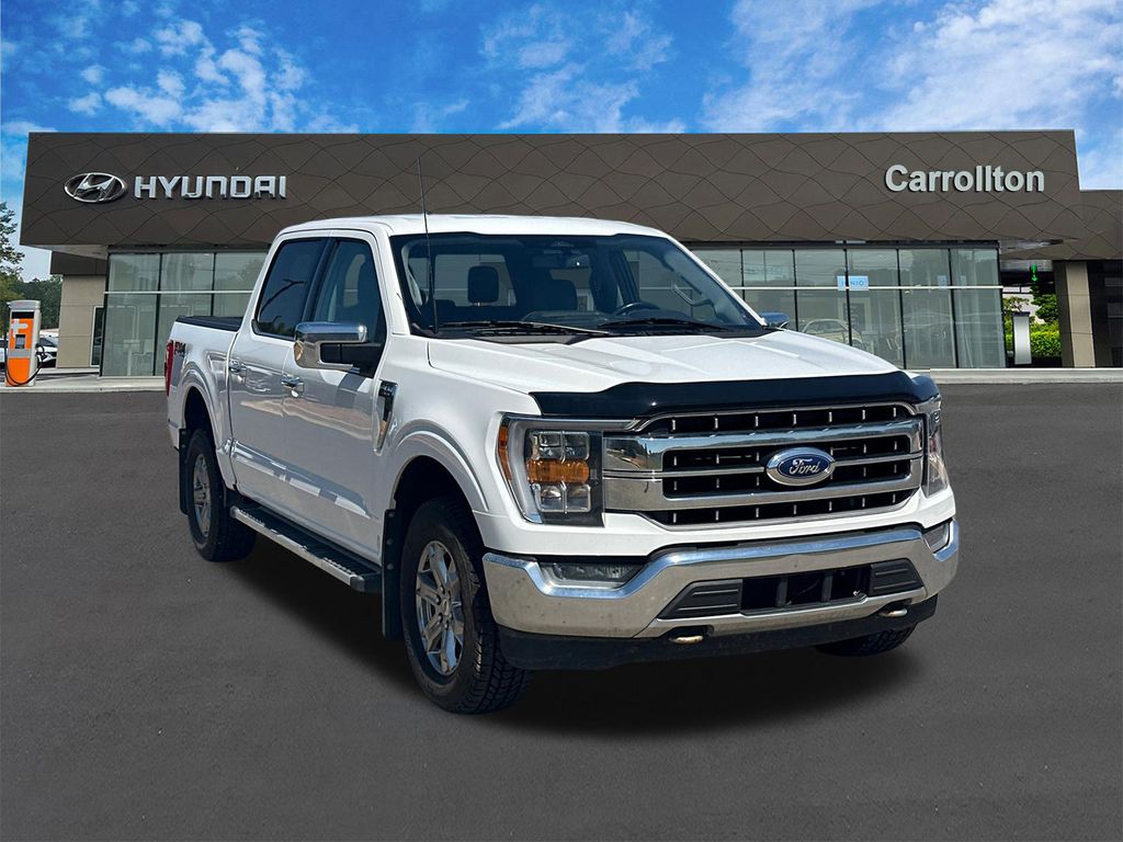 Used 2023 Oxford White Ford Lariat image 3