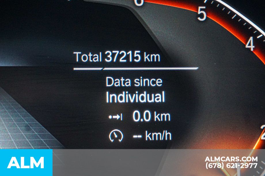 Used 2025 White BMW xDrive30i image 58
