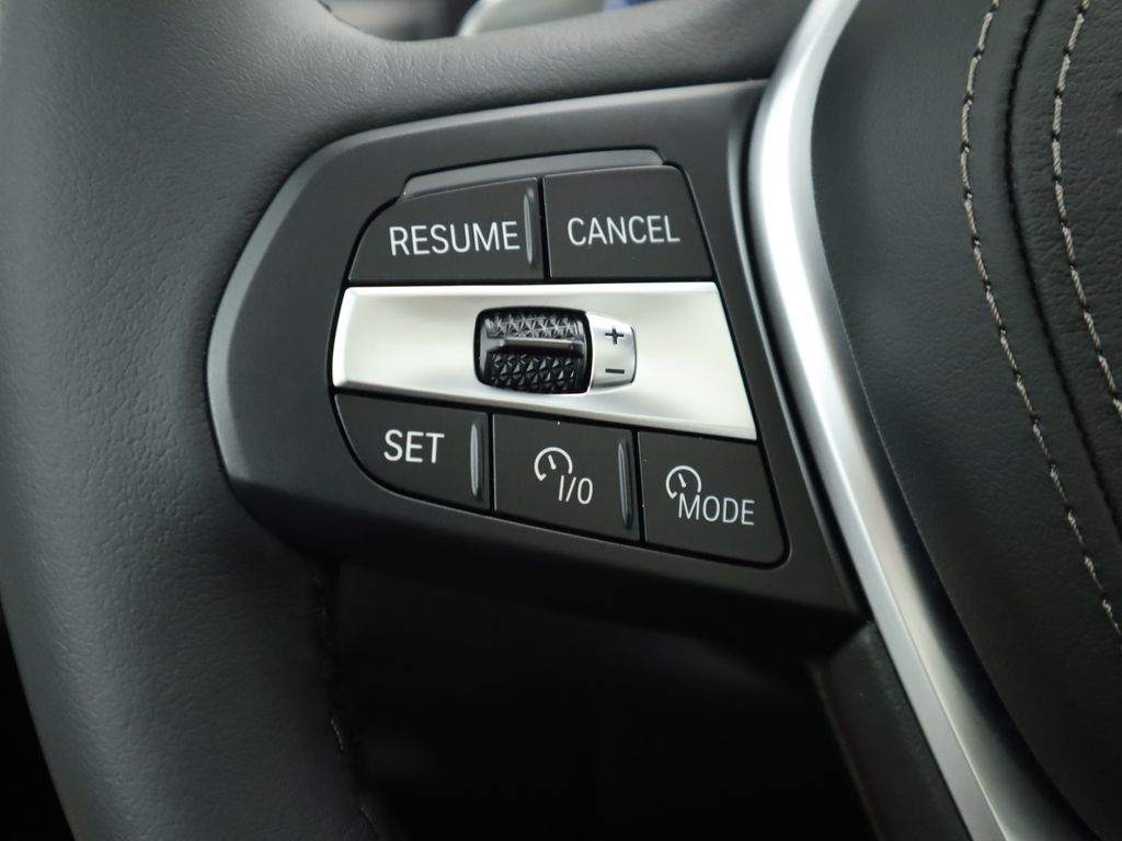 2026 BMW X5 xDrive40i 11