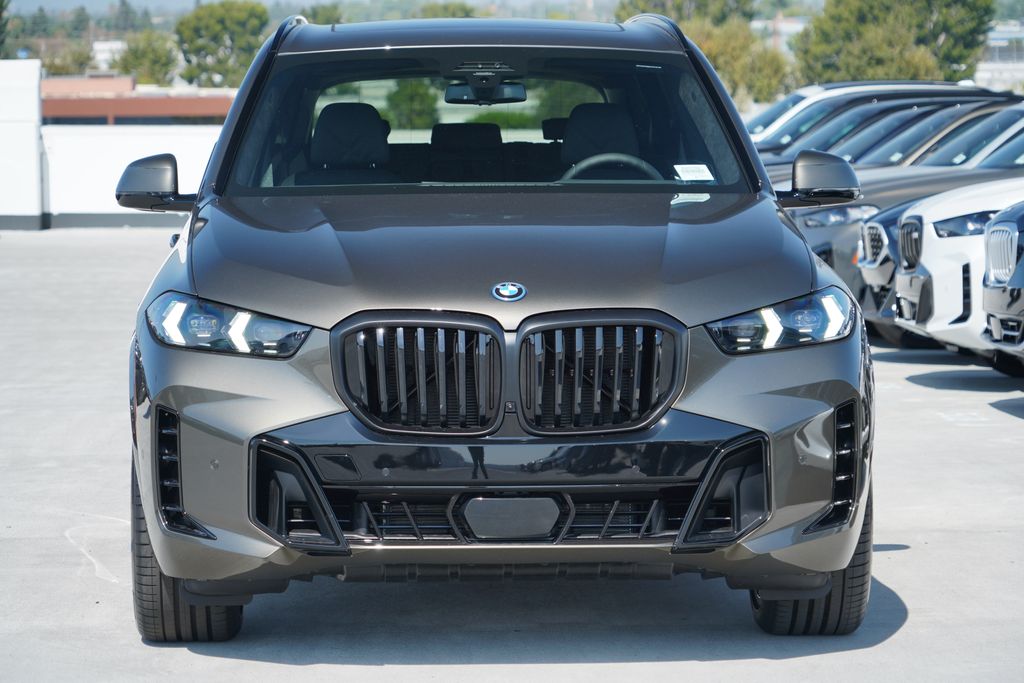 Thumbnail: 2026 BMW X5 - 2