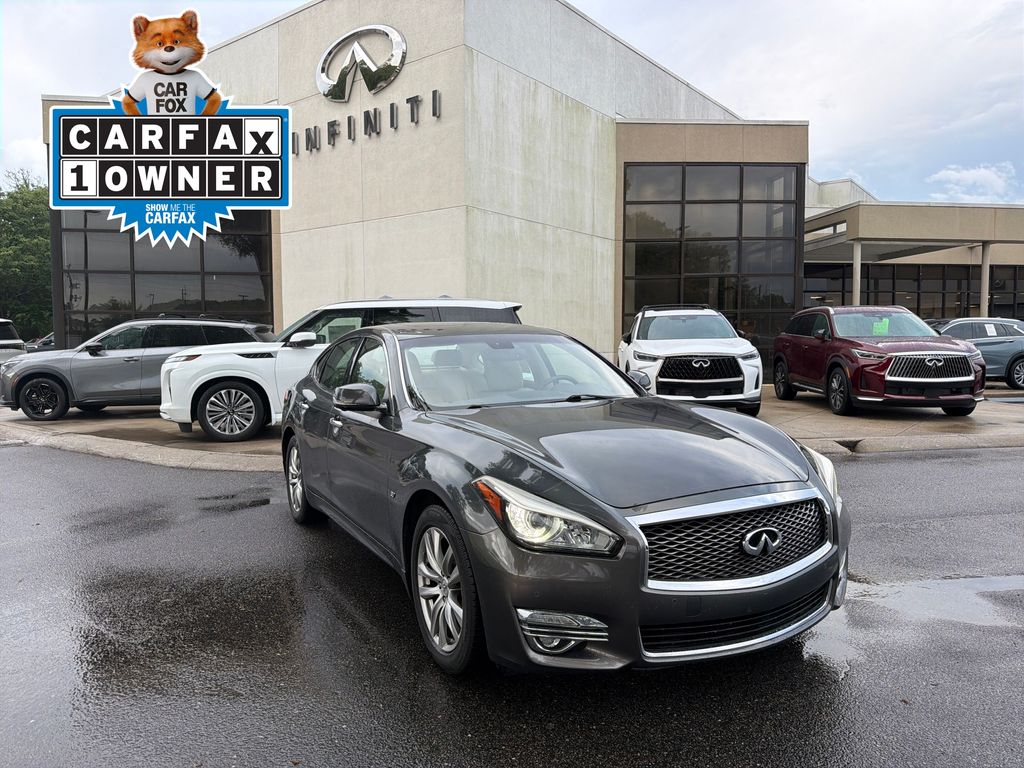Storm Front Gray 2015 INFINITI Q70 3.7 RWD Sedan Rear-Wheel Drive 7-Speed Automatic