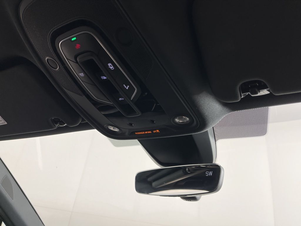 Thumbnail: 2025 Audi Q7 - 28