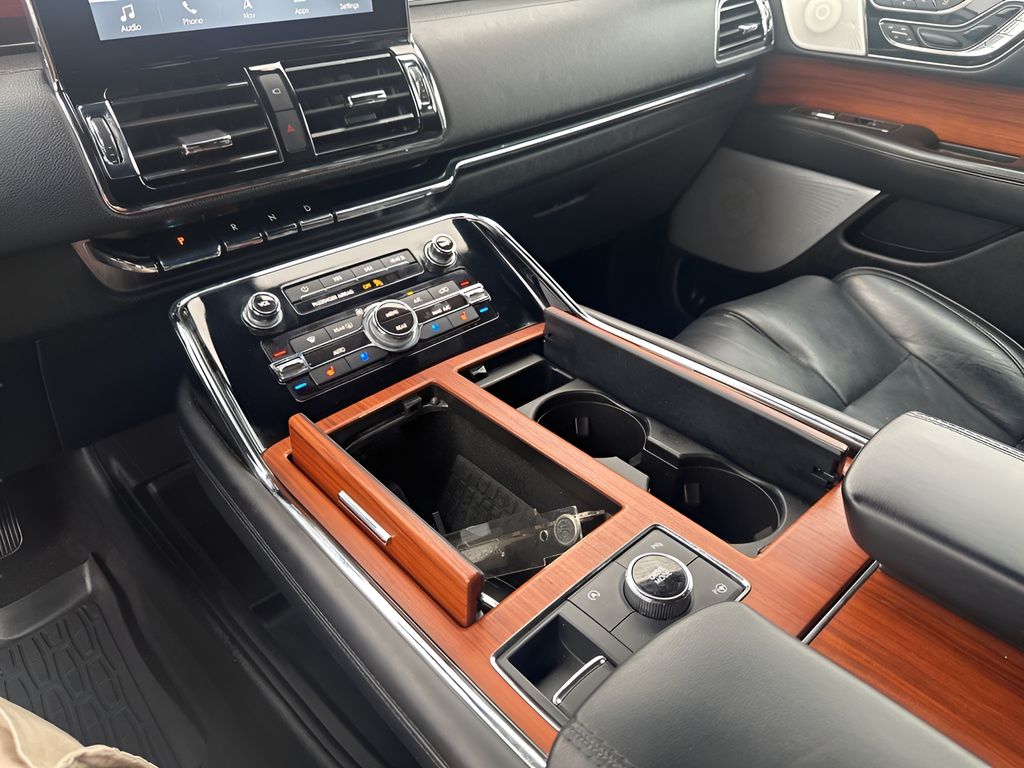 Used Car 2019 Lincoln Navigator L  L Reserve For Sale Under $40,000 In Austin, Texas