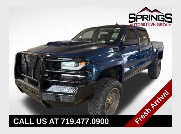 Deep Ocean Blue Metallic 2017 Chevrolet Silverado 1500 Pickup Truck Four-Wheel Drive 8-Speed Automatic Overdrive