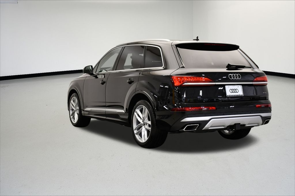 Thumbnail: 2025 Audi Q7 - 3