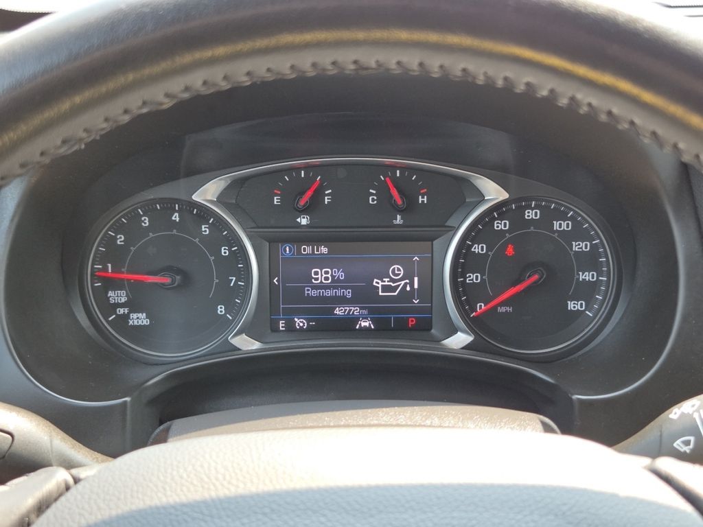Used 2020 Gray GMC SLE image 28