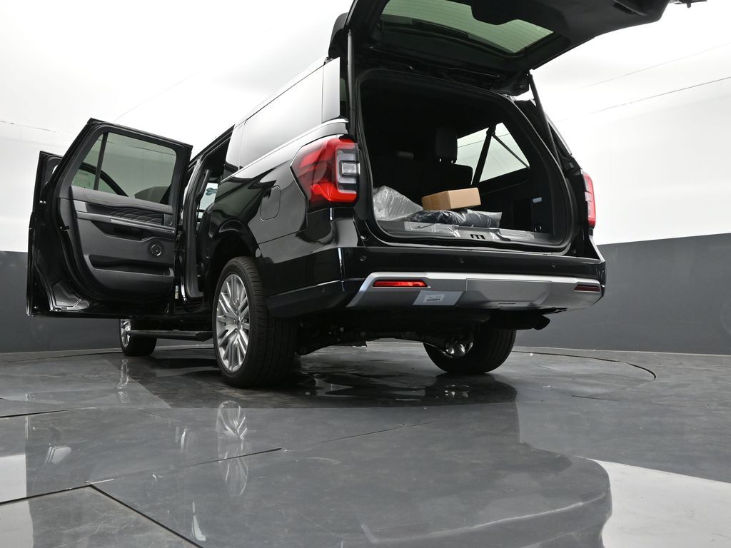 2024 Ford Expedition MAX Platinum