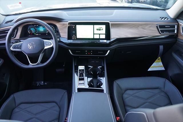 Thumbnail: 2026 Volkswagen Atlas - 9