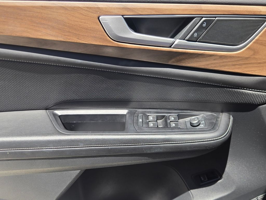 2024 Volkswagen Atlas - $26,500