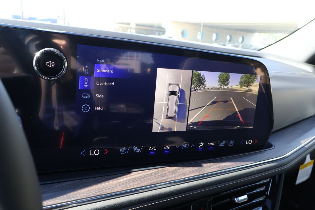 Thumbnail: 2025 Chevrolet Suburban - 28