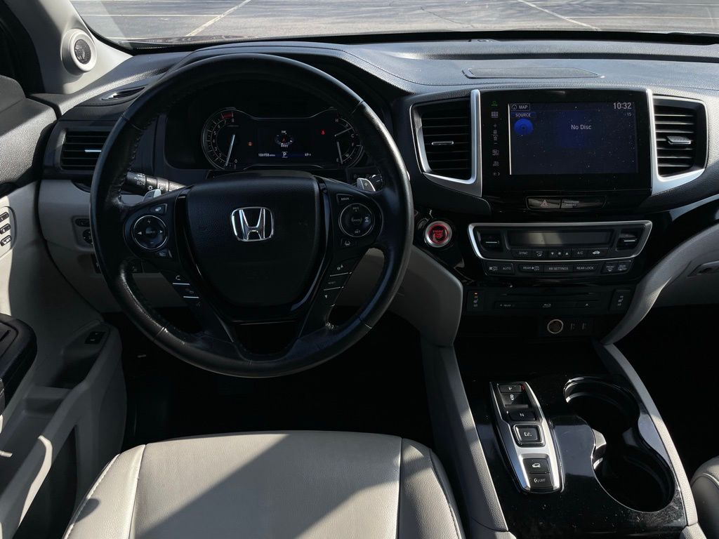 Thumbnail: 2016 Honda Pilot - 11