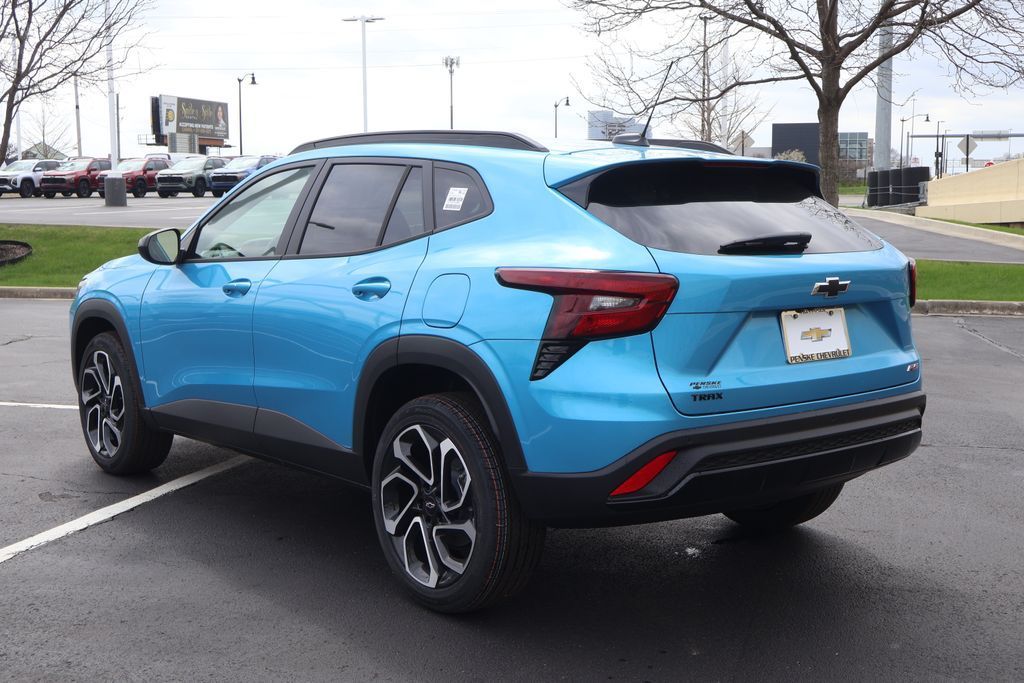 Thumbnail: 2026 Chevrolet Trax - 5