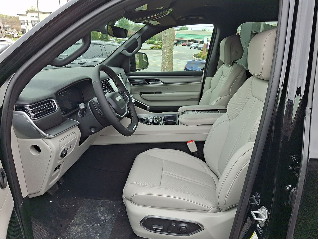 New 2026 Jeep Grand Wagoneer L SUV