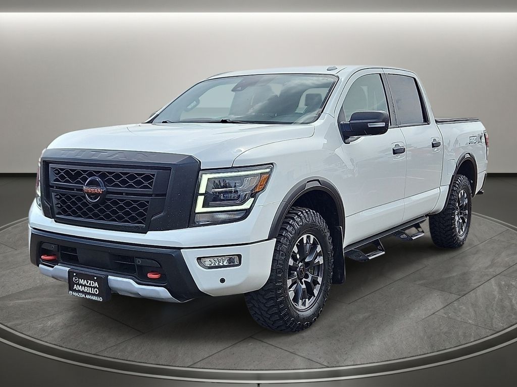 2021 Nissan Titan PRO-4X Crew Cab 4WD