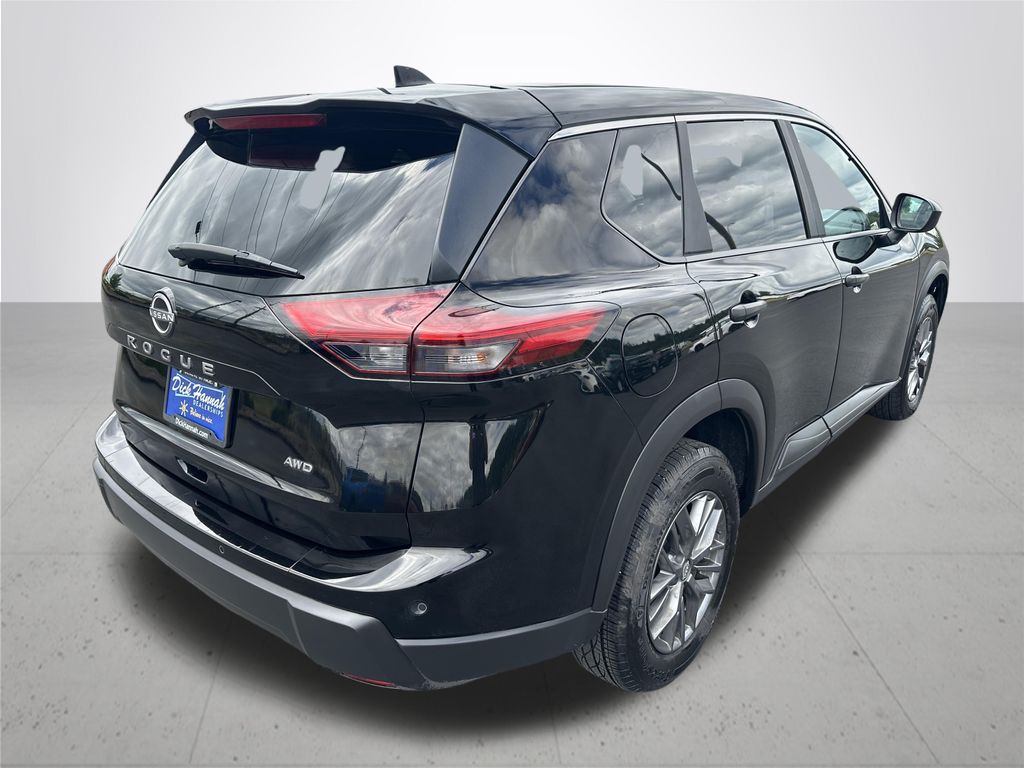 2024 Nissan Rogue S