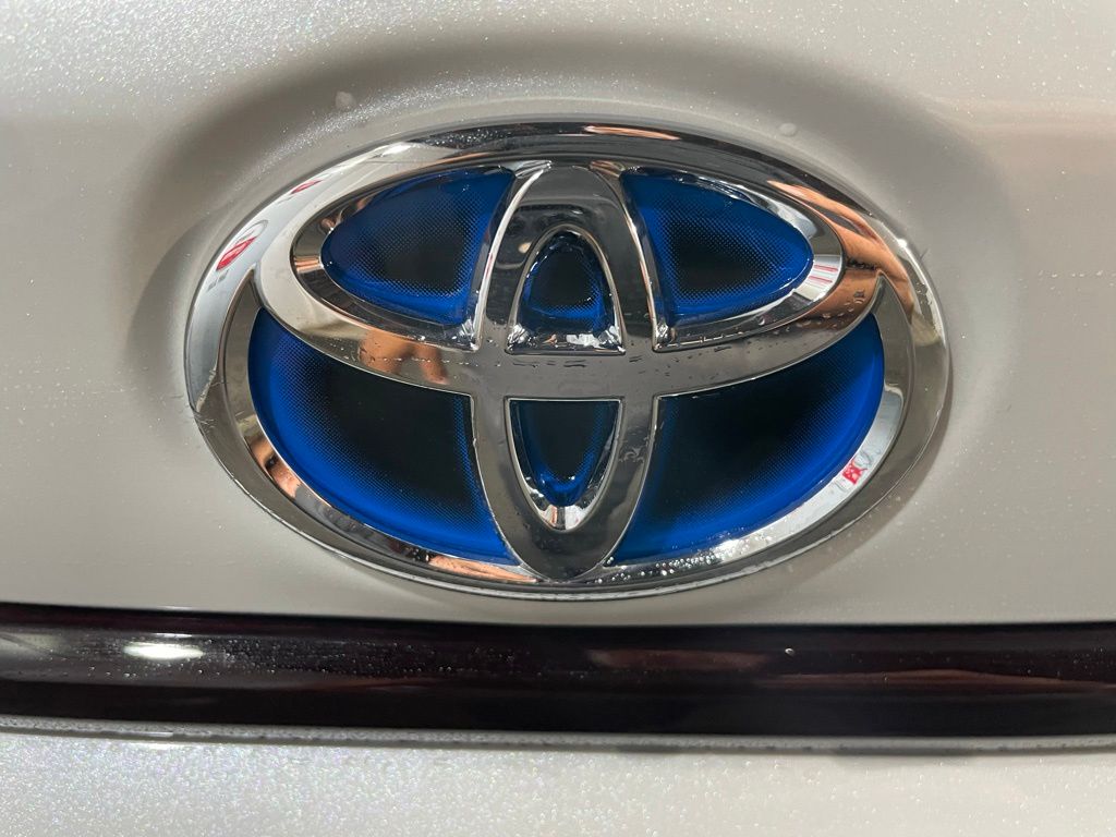 Thumbnail: 2026 Toyota Corolla - 17