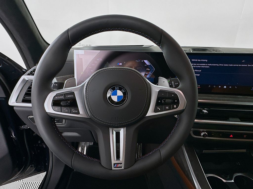 Thumbnail: 2026 BMW X7 - 10