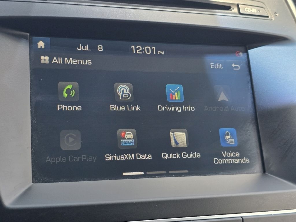 Used 2018 Silver Hyundai  image 5