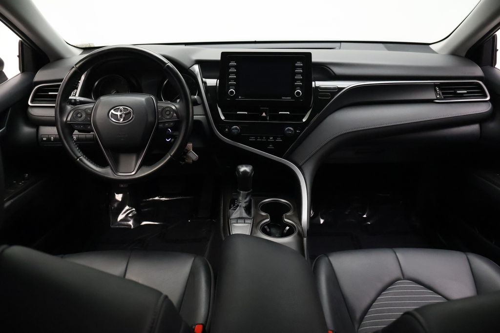 Thumbnail: 2023 Toyota Camry - 24