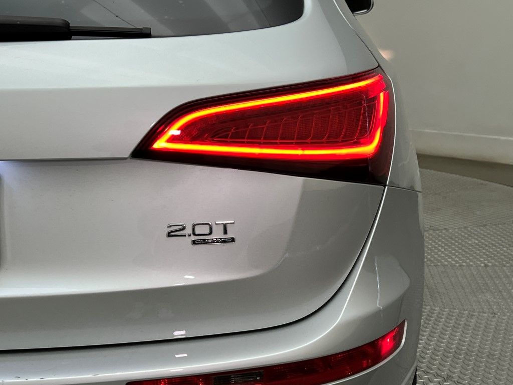 Thumbnail: 2014 Audi Q5 - 8