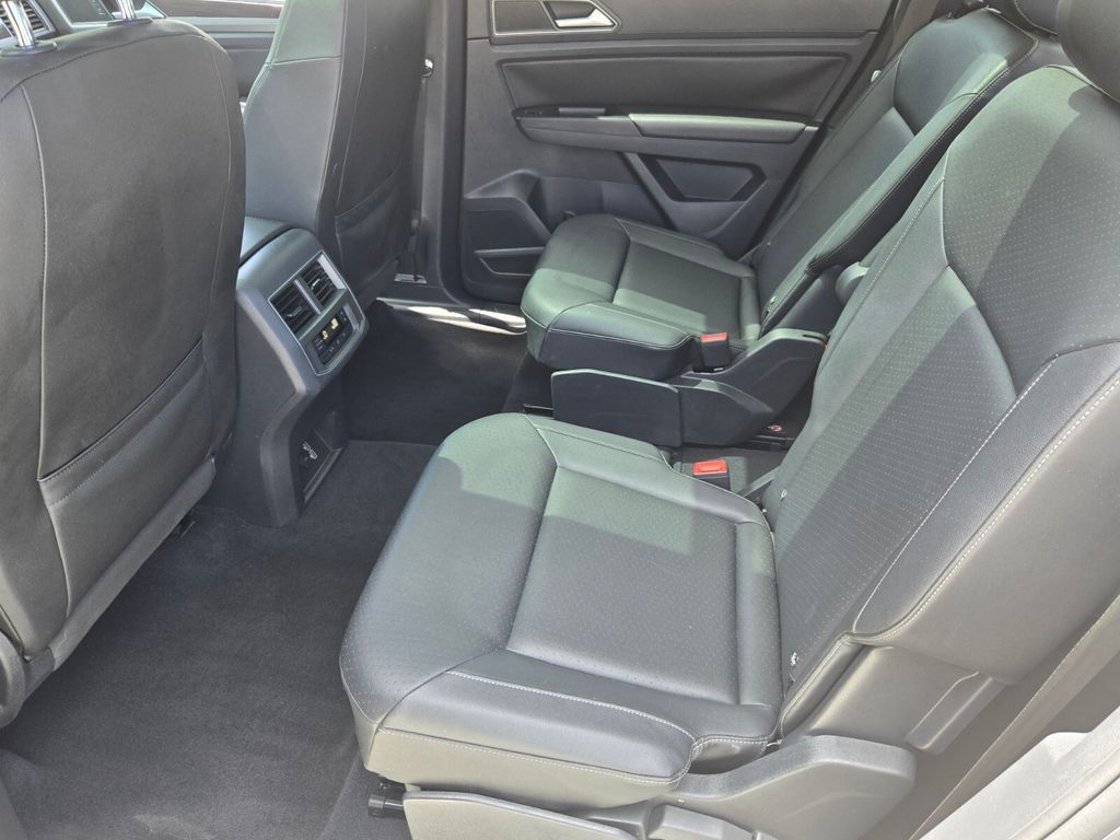 2019 Volkswagen Atlas - $16,866