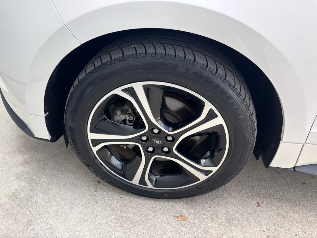 Used Car 2019 Ford Edge  St For Sale Under $25,000 In Georgetown, Texas