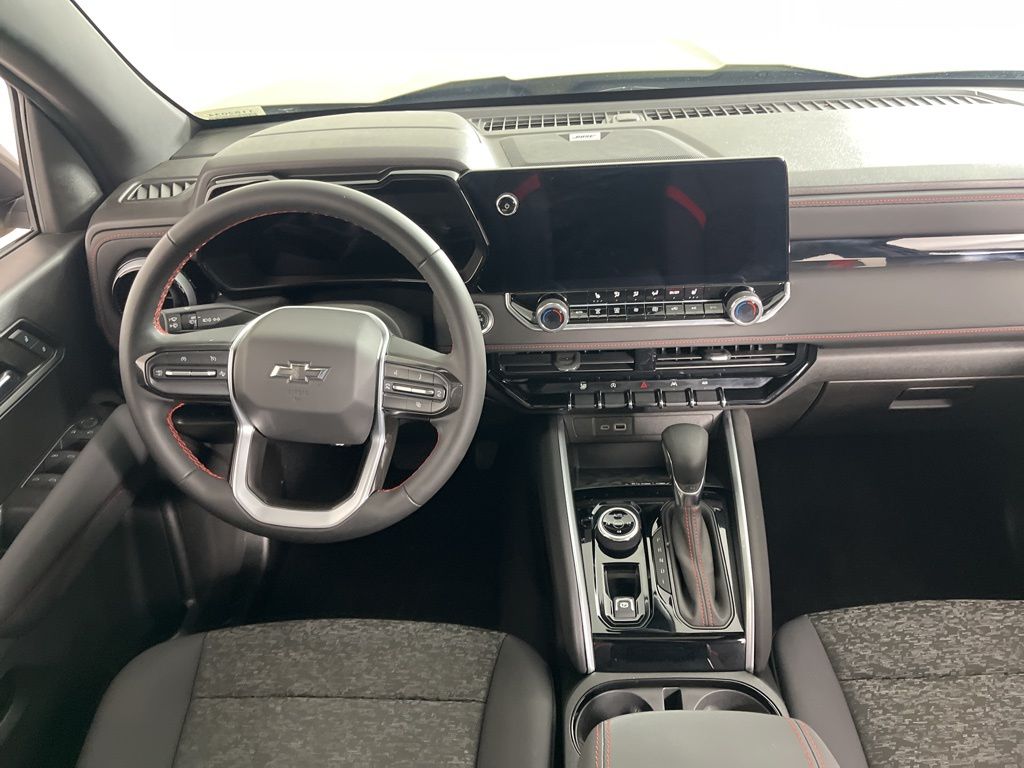 Thumbnail: 2024 Chevrolet Colorado - 14