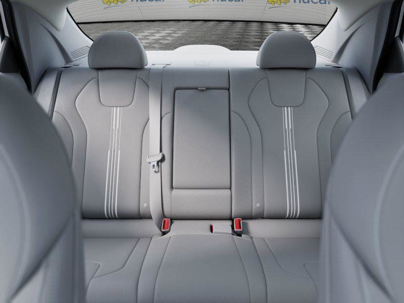 2026 Hyundai Elantra — photo 12