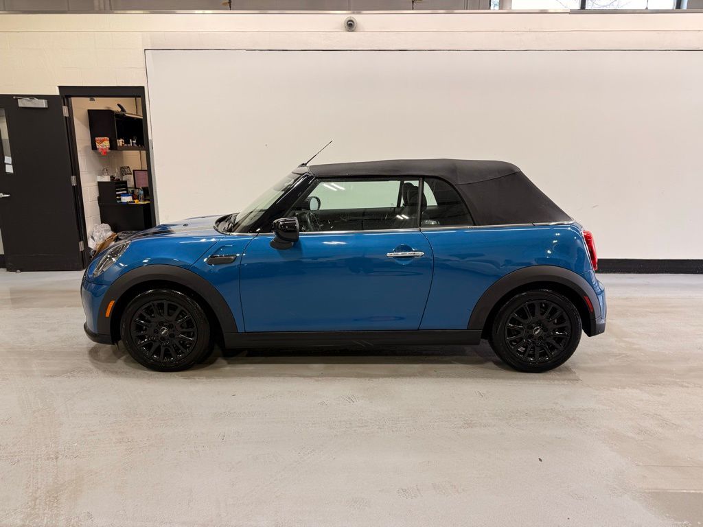Thumbnail: 2024 MINI Cooper Convertible - 2