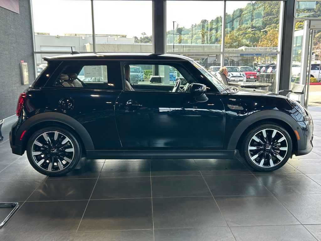 Thumbnail: 2023 MINI Cooper - 6