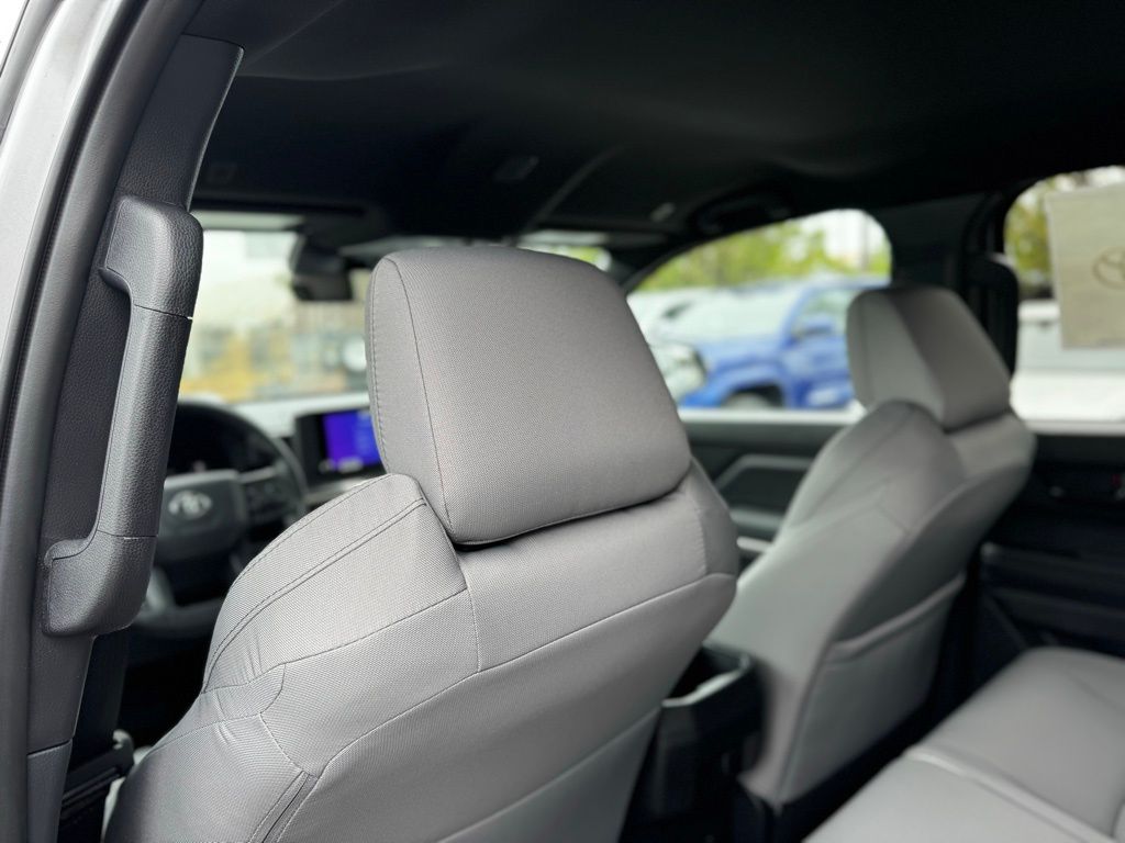 2025 Toyota Tacoma SR5 Double Cab photo 16