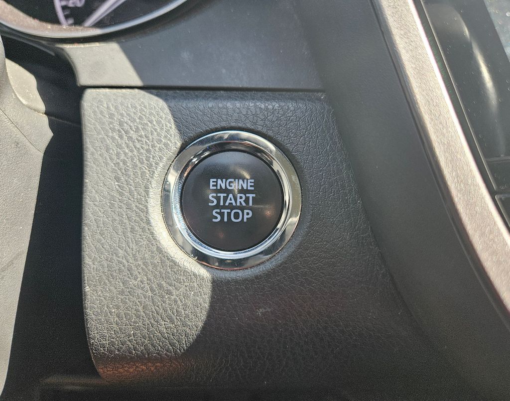 Thumbnail: 2024 Toyota Camry - 28