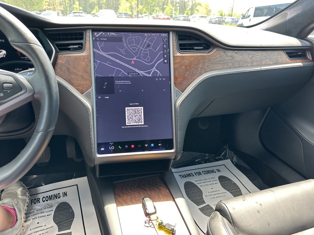 2020 Pearl White Multi-Coat Tesla Model S Long Range AWD Hatchback
