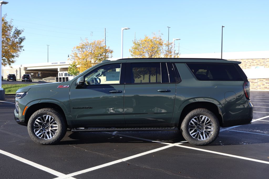 Thumbnail: 2026 Chevrolet Suburban - 4