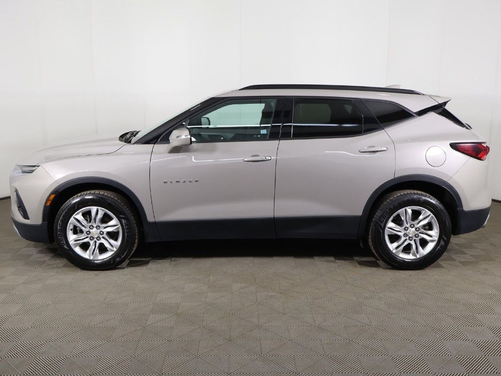 Used 2021 Gray Chevrolet LT image 18