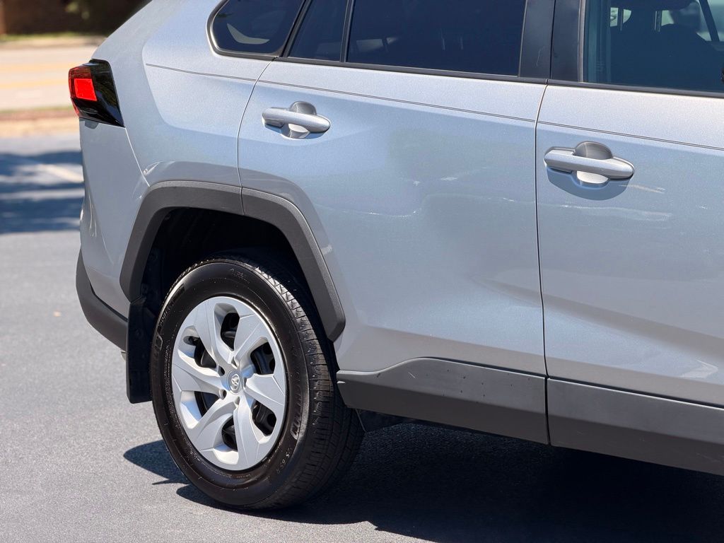 2025 Toyota RAV4 LE Silver Sky Metallic - Jim Hudson Acura - Image 8