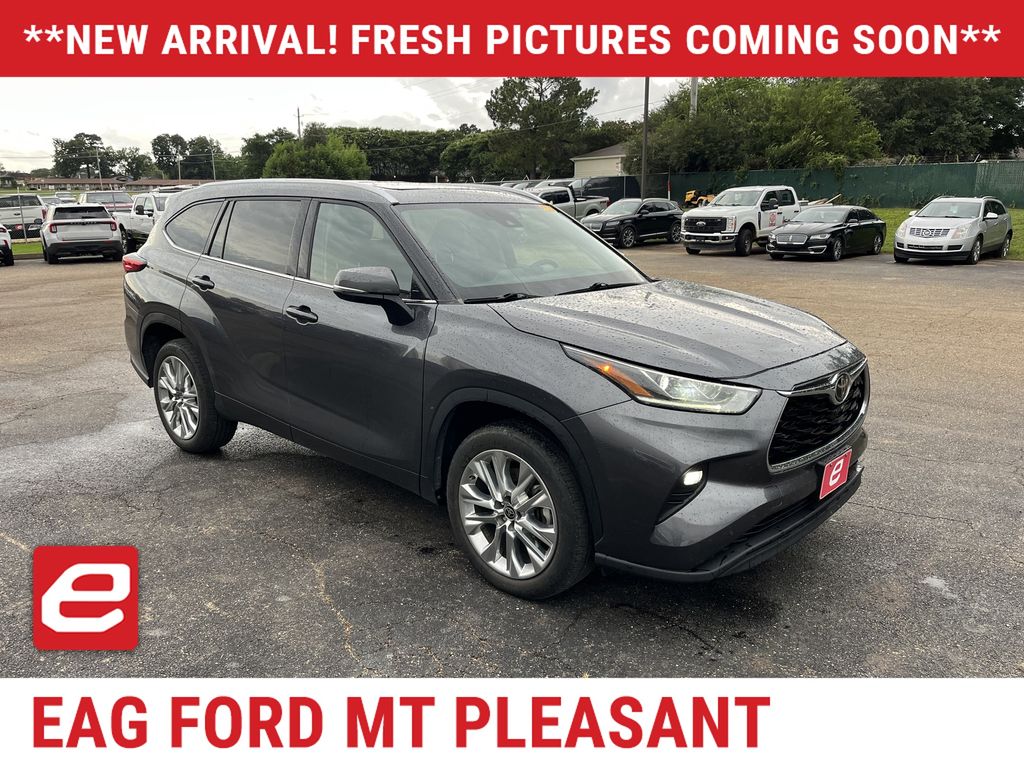 2023 Toyota Highlander Limited FWD