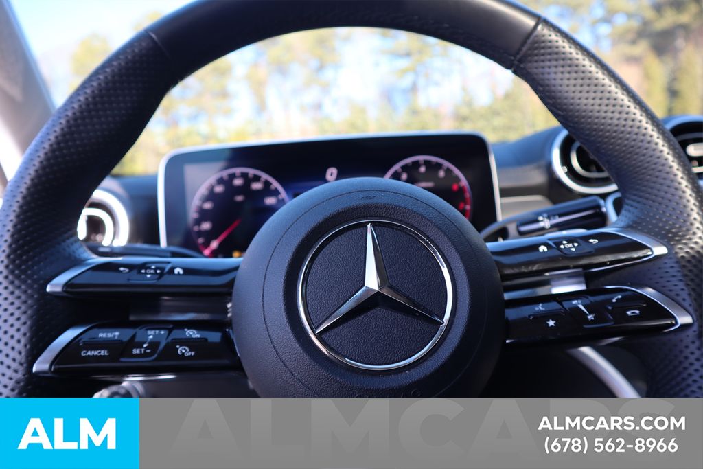 Used 2024  Mercedes-Benz C 300 image 28