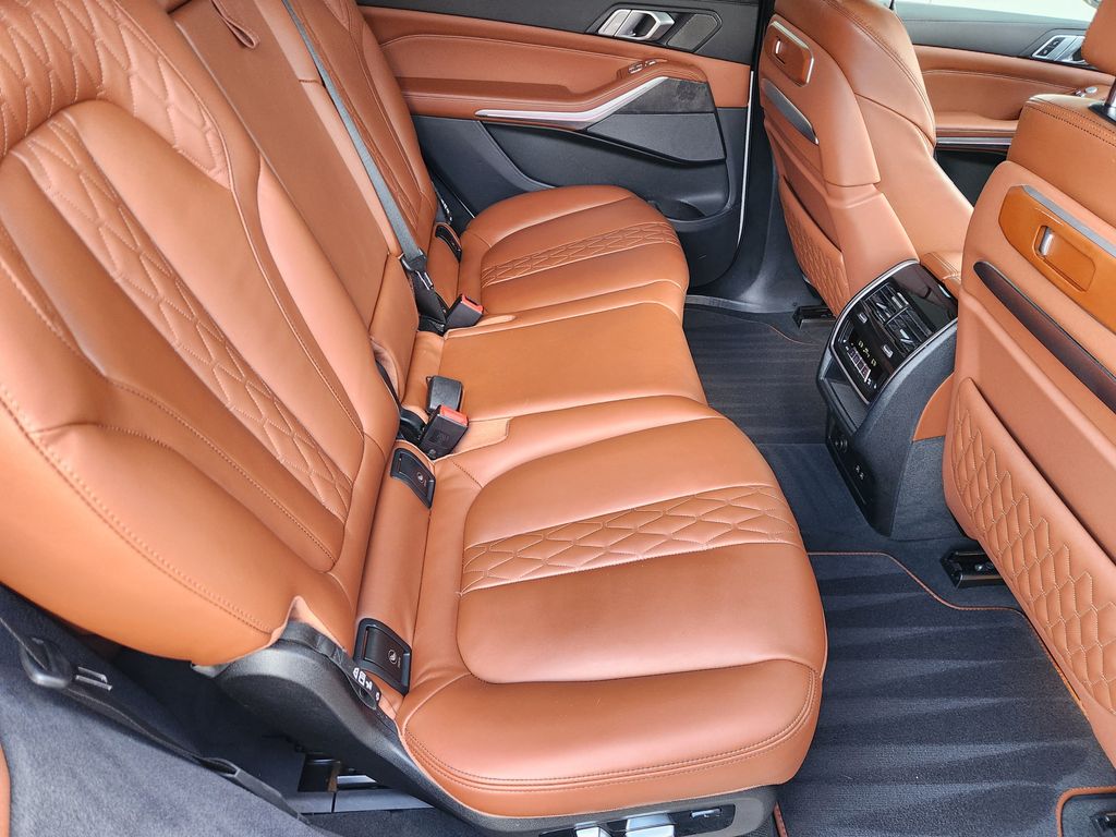 2023 BMW X7 xDrive40i White at Gullo Toyota
