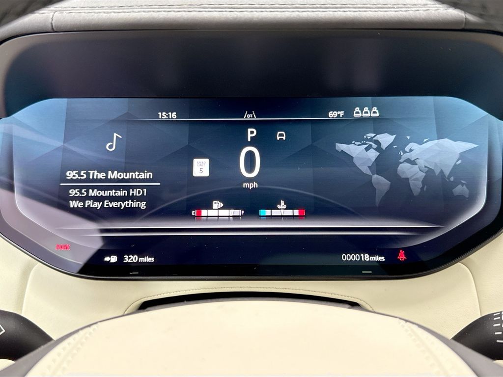 Thumbnail: 2026 Land Rover Range Rover - 32