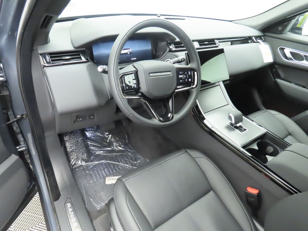 2026 Land Rover Range Rover Velar S 10