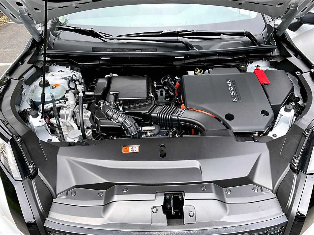 2026 Nissan Rogue Plug-In Hybrid — photo 11