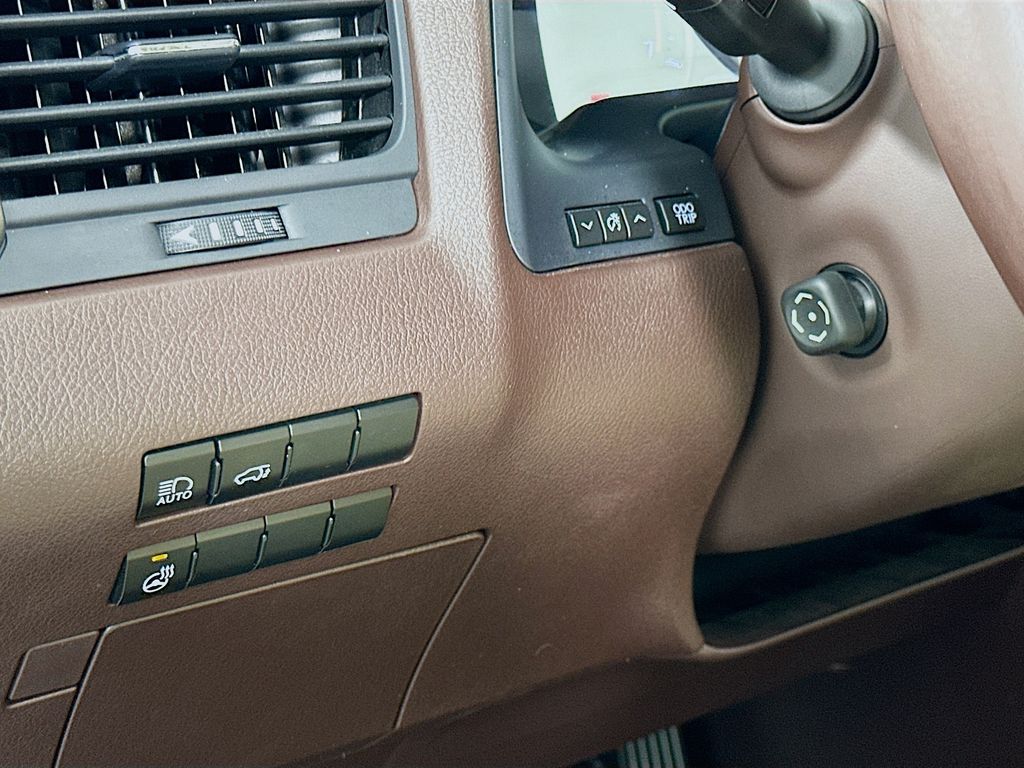 Thumbnail: 2018 Lexus RX - 10