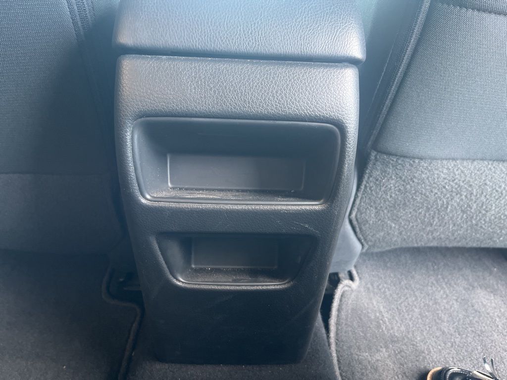 2018 Nissan Sentra S 18