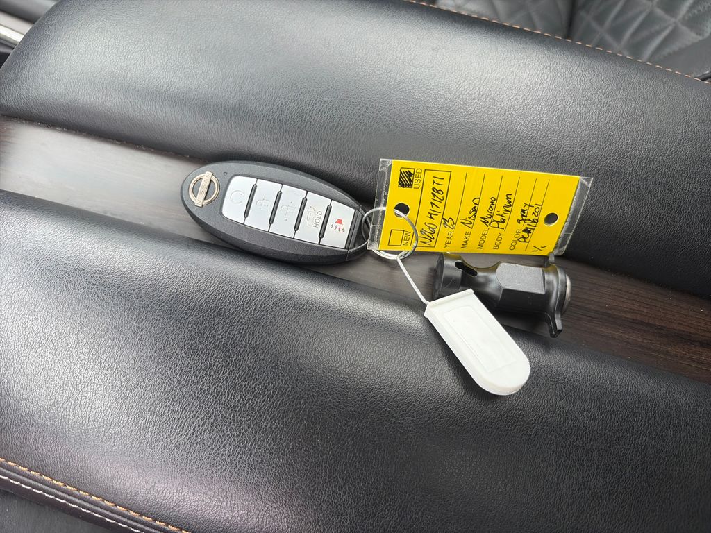 2023 Nissan Murano Platinum Gray at South Hills Kia