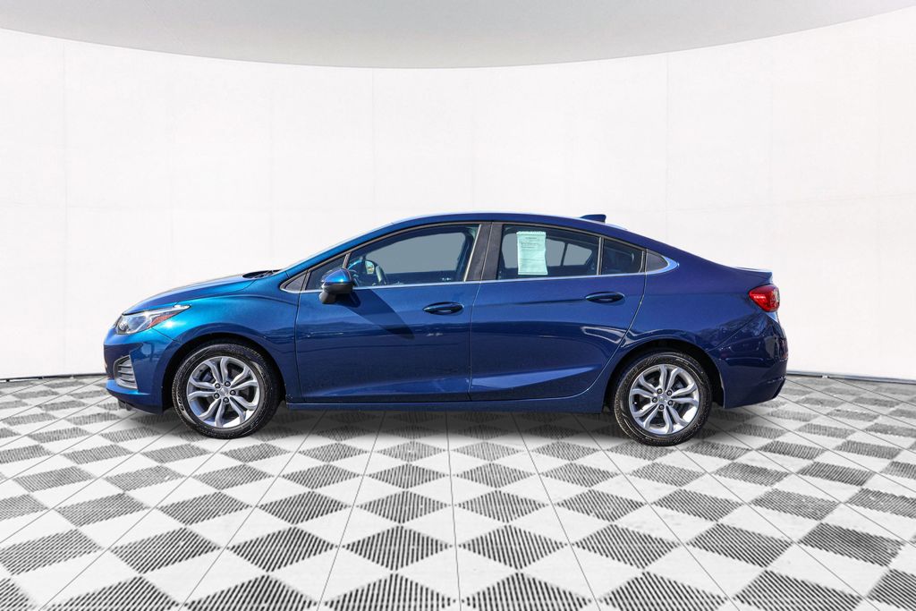 2019 Chevrolet Cruze LT 11