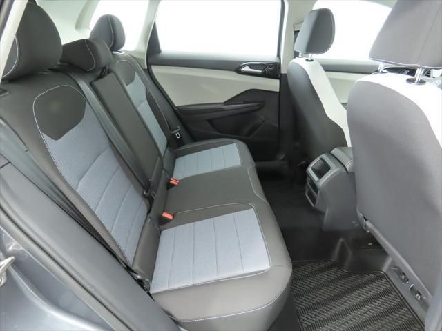 Thumbnail: 2026 Volkswagen Taos - 22