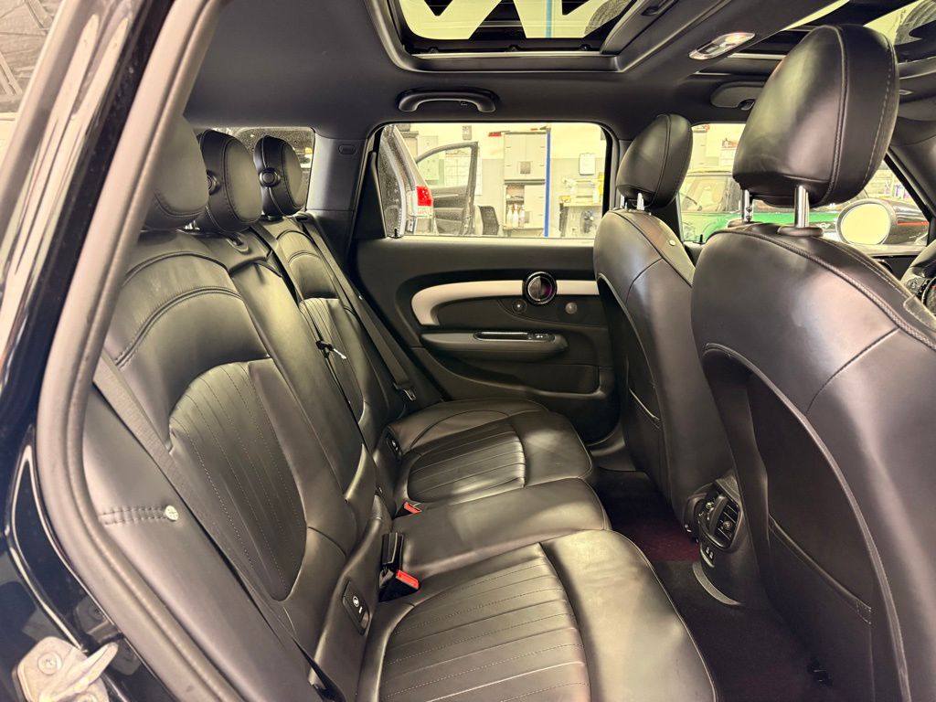 2024 MINI Cooper Clubman John Cooper Works 27