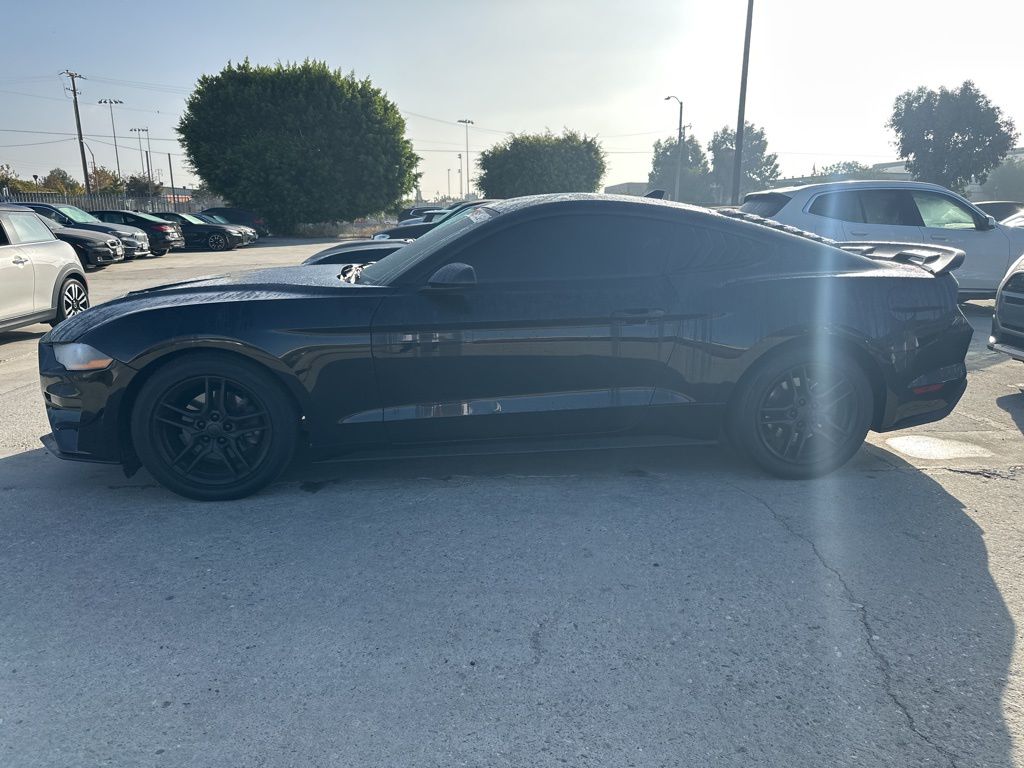 2021 Ford Mustang EcoBoost Premium 2